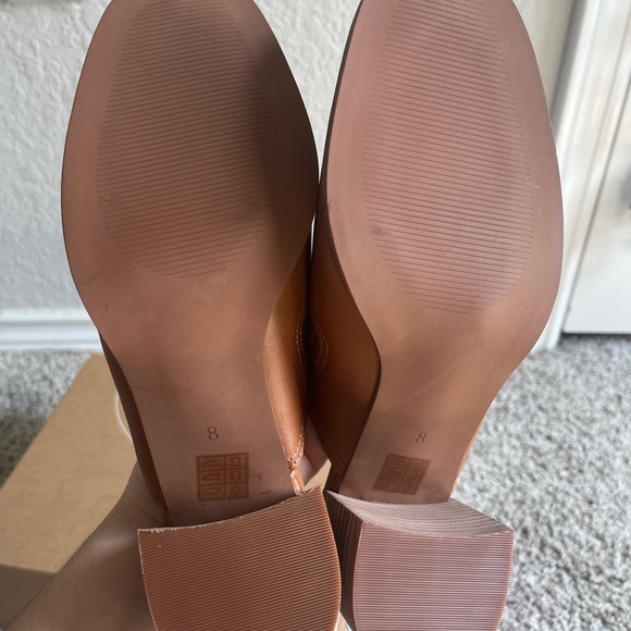 MW Carey Mule - Picture 6 of 12